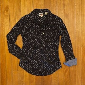 Levi’s [XS] Tailored Fit Blouse